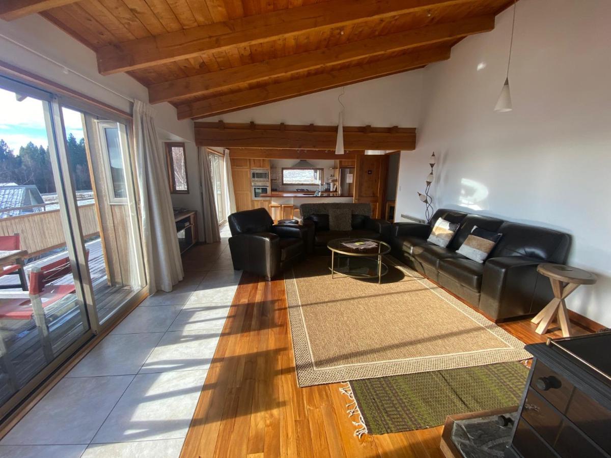 Glacier Rock Lakeview House Lac Tekapo Extérieur photo